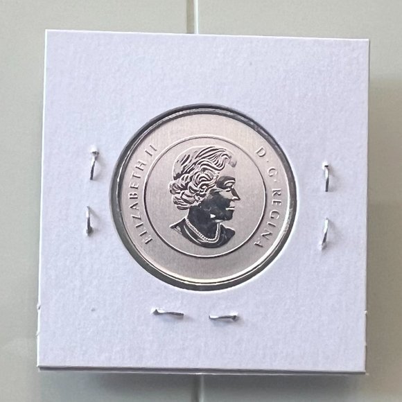 2015 and 2016 Canada Coloured 3 x $25 Silver Proof Coins! - Picture 8 of 9